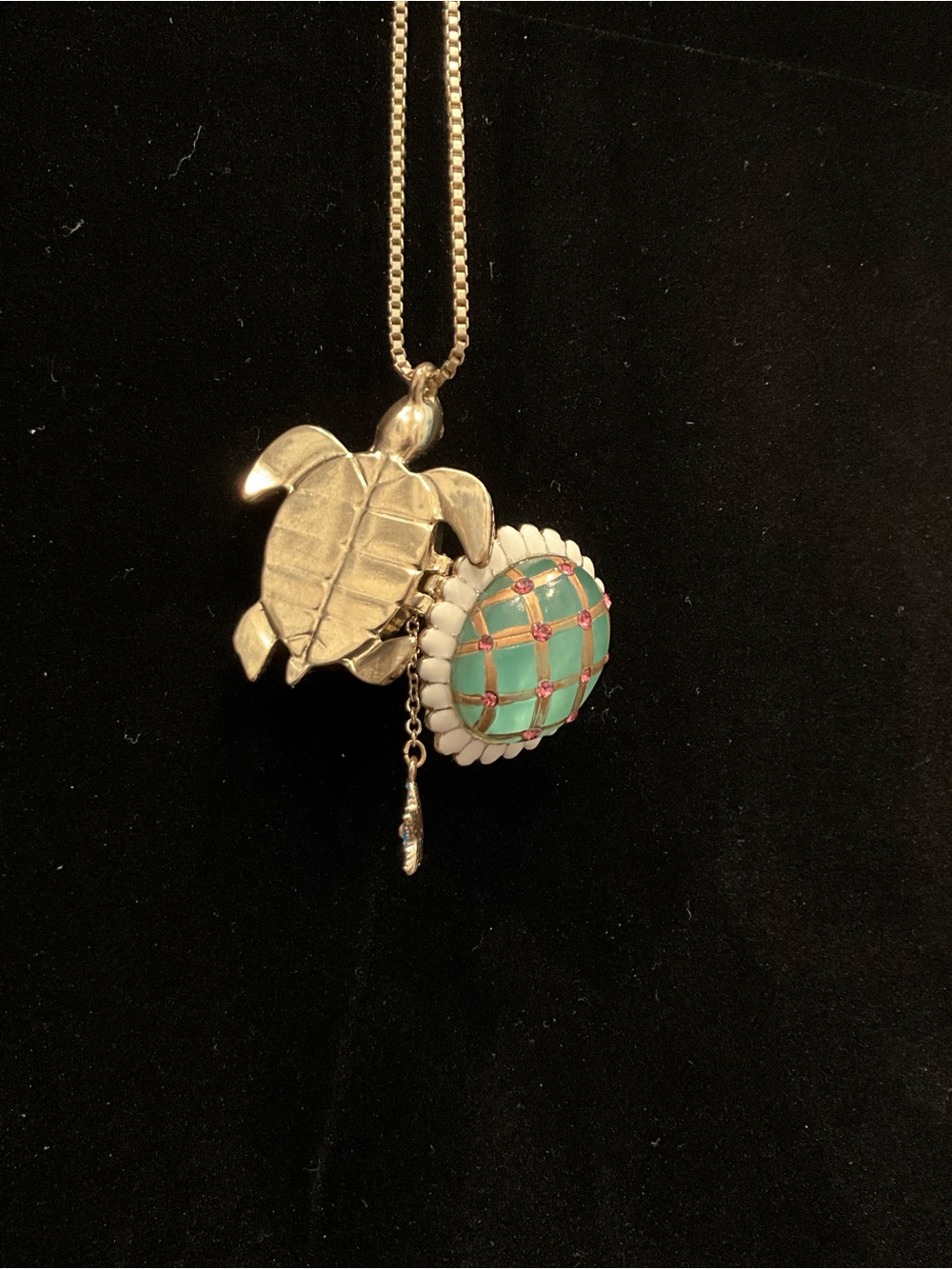 Betsey Johnson Turtle Pendant Necklace - Mint Green, White & Pink - Picture 6 of 14